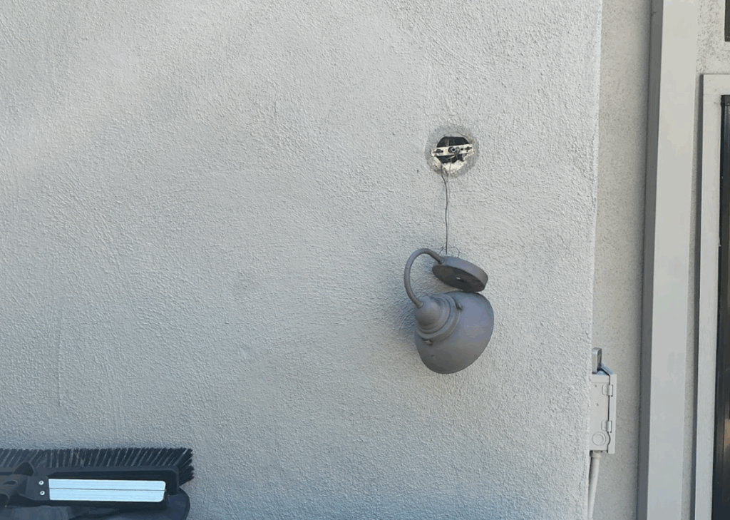 Gray gooseneck outdoor light fixture