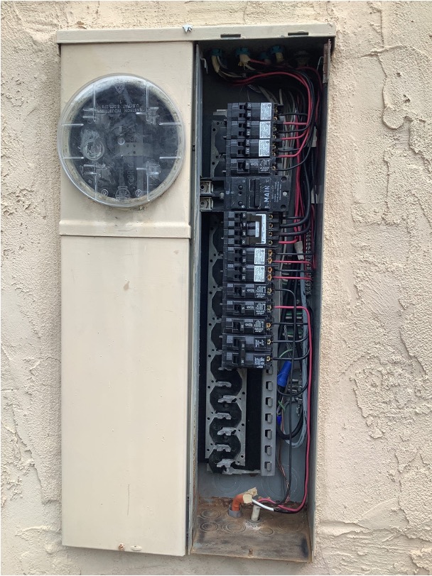 Electrical circuit breaker panel